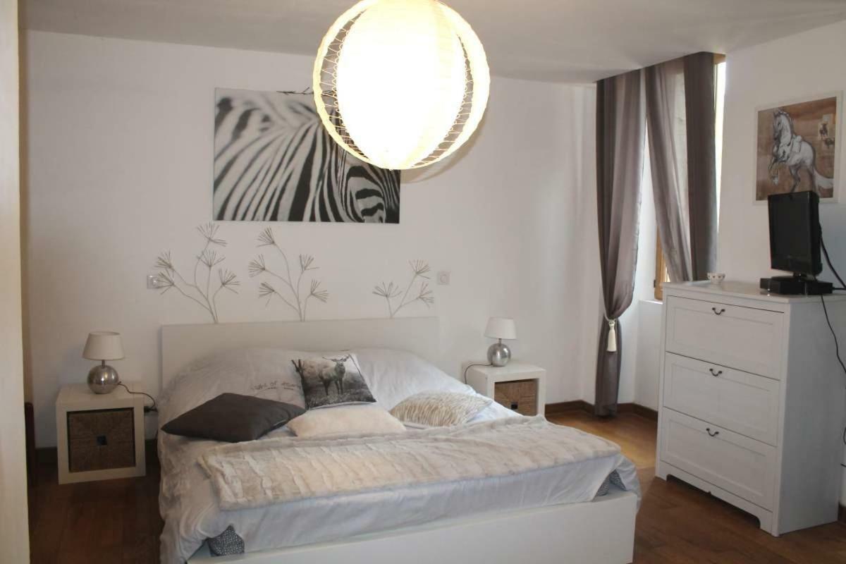 Les Calades Du Ventoux Apartamento Montbrun-les-Bains Exterior foto